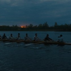 Кадры из фильма Парни в лодке (2023) 9