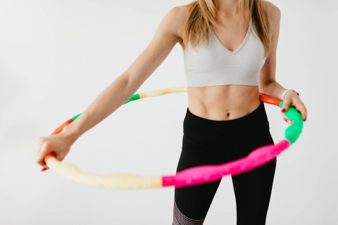 How to properly twist a hoop for weight loss