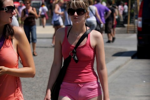 Sexy pink shorts (23 photos)